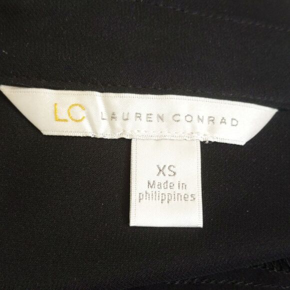 LC Lauren Conrad black polyester v-neck blouse, lace yoke, button down XS - Picture 5 of 7